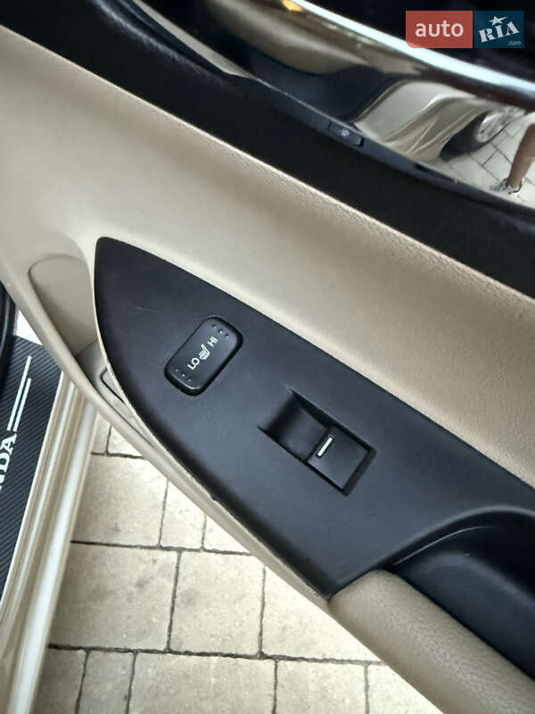 Седан Honda Accord 2013 в Вінниці