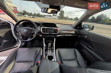 Седан Honda Accord 2017 в 