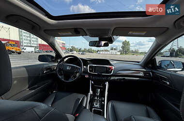 Седан Honda Accord 2017 в 