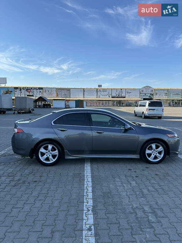 Седан Honda Accord 2008 в Чернівцях