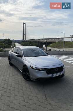 Седан Honda Accord 2023 в Киеве