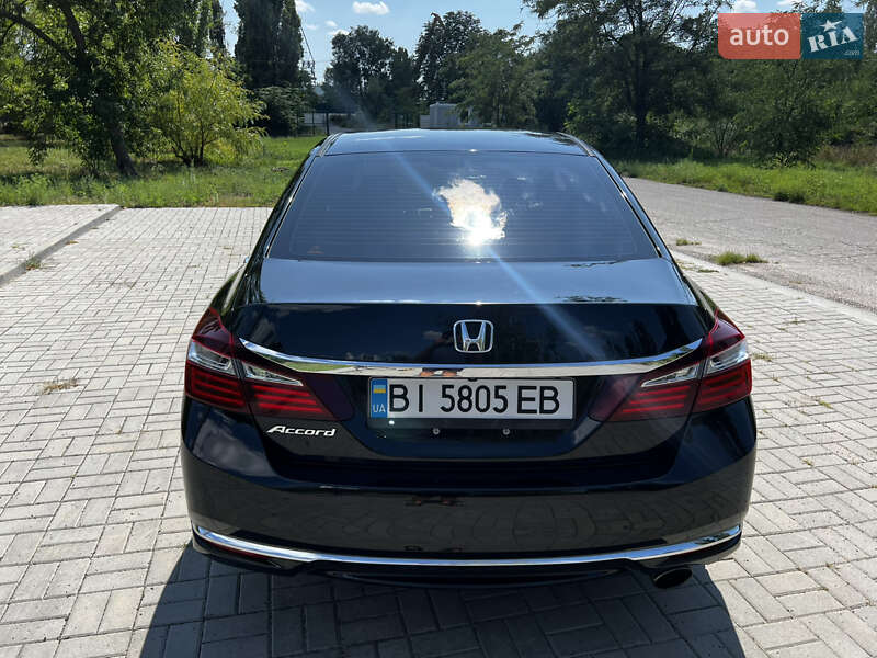 Седан Honda Accord 2017 в Кременчуці