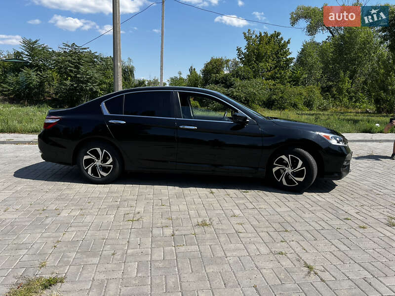 Седан Honda Accord 2017 в Кременчуці