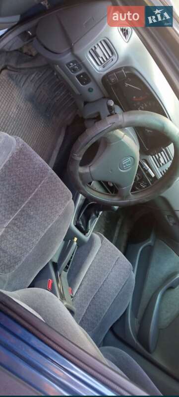 Седан Honda Accord 1993 в Дніпрі