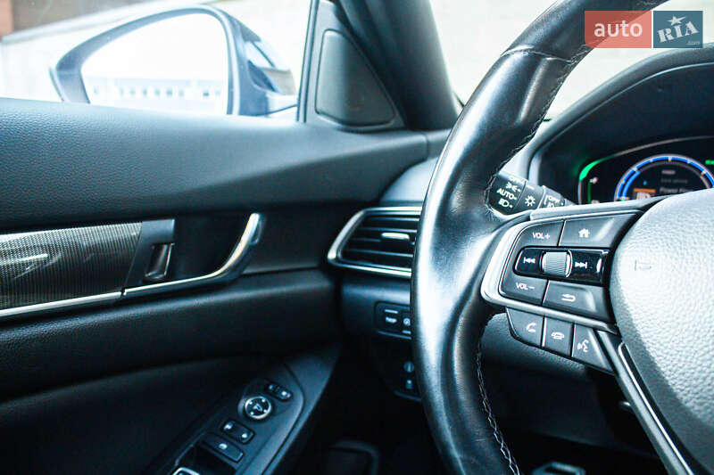 Седан Honda Accord 2022 в Киеве