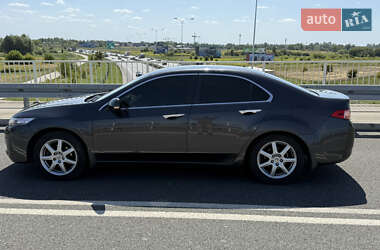Седан Honda Accord 2012 в 