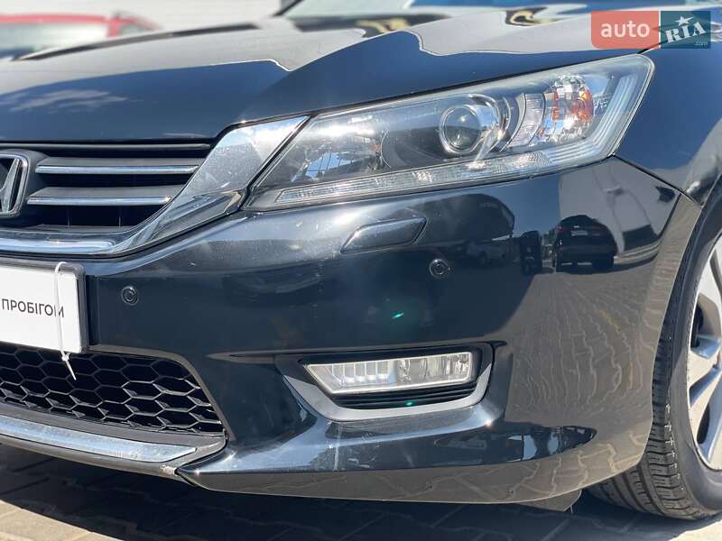 Седан Honda Accord 2013 в Одессе