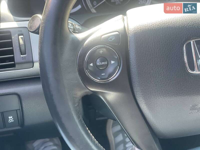 Седан Honda Accord 2013 в Одессе