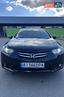 Седан Honda Accord 2012 в Киеве