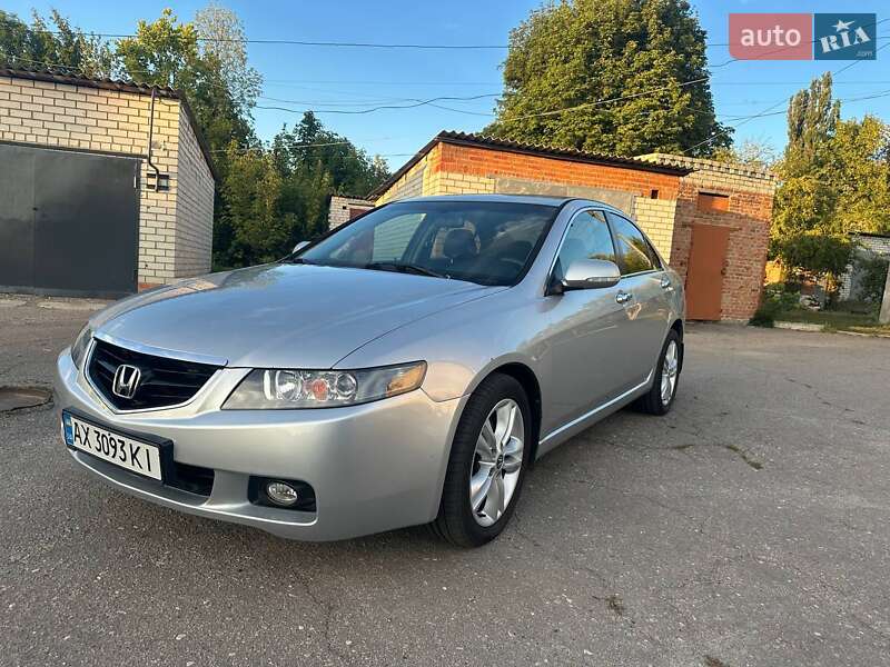 Седан Honda Accord 2004 в Люботині