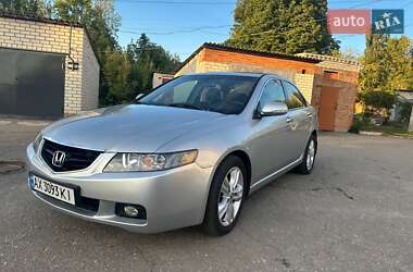 Седан Honda Accord 2004 в  фото 10 Седан Honda Accord 2004 в