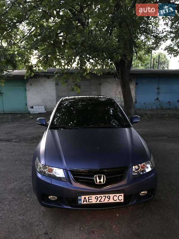 Седан Honda Accord 2005 в Першотравенську