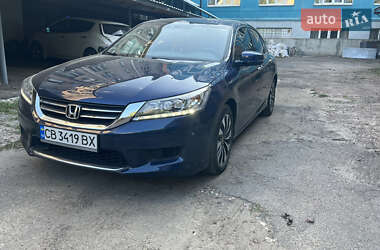 Седан Honda Accord 2015 в Києві