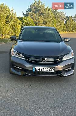 Седан Honda Accord 2016 в Умані