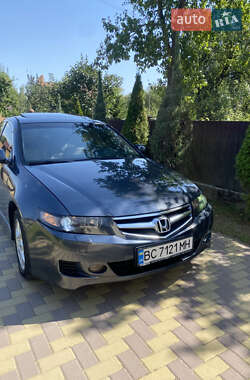 Седан Honda Accord 2006 в Стрые