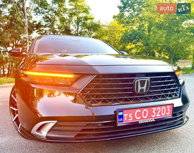 Седан Honda Accord 2024 в Києві