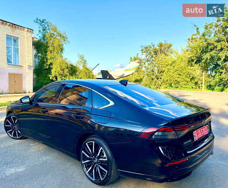 Седан Honda Accord 2024 в Києві