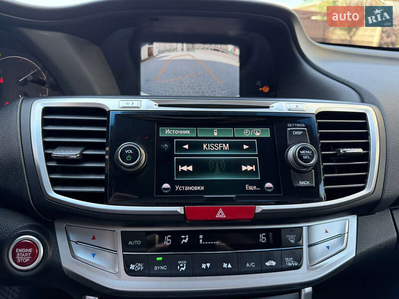 Седан Honda Accord 2015 в Одессе