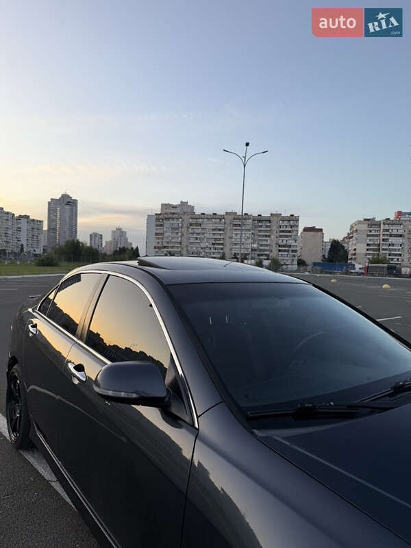 Седан Honda Accord 2005 в Киеве