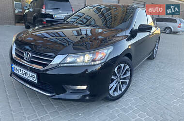 Седан Honda Accord 2014 в Житомире