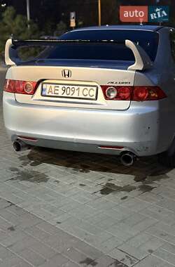 Седан Honda Accord 2004 в Днепре