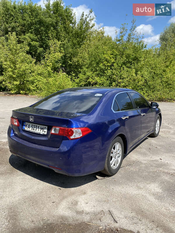 Седан Honda Accord 2008 в Києві