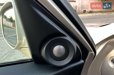 Седан Honda Accord 2013 в 