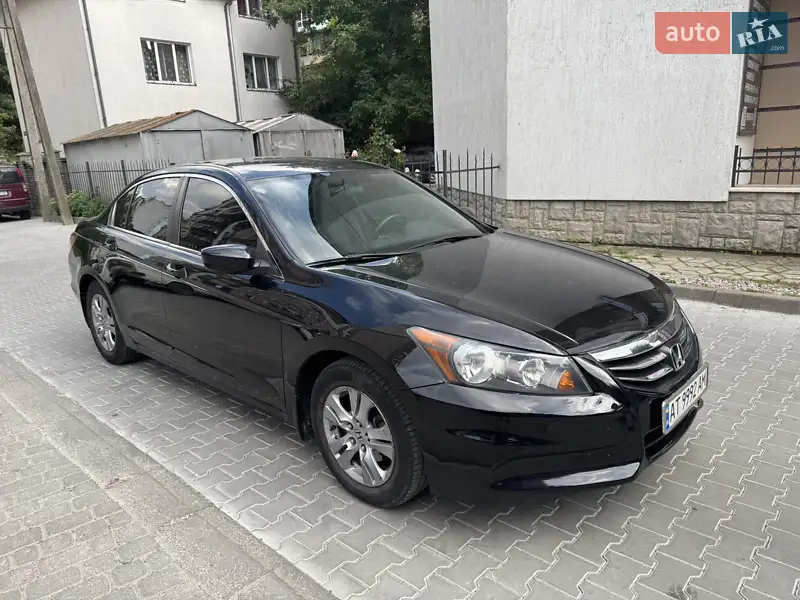 Honda Accord 2011