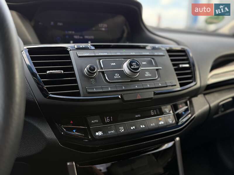 Купе Honda Accord 2016 в Києві