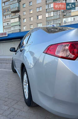 Седан Honda Accord 2012 в 