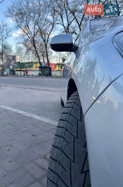 Седан Honda Accord 2012 в 