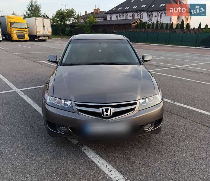 Седан Honda Accord 2008 в 