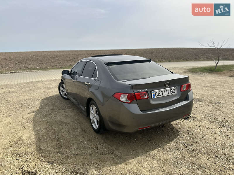 Седан Honda Accord 2008 в Чернівцях