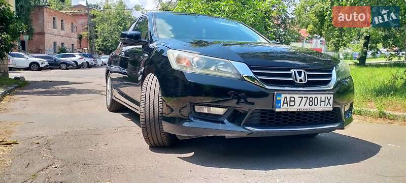 Седан Honda Accord 2015 в Виннице