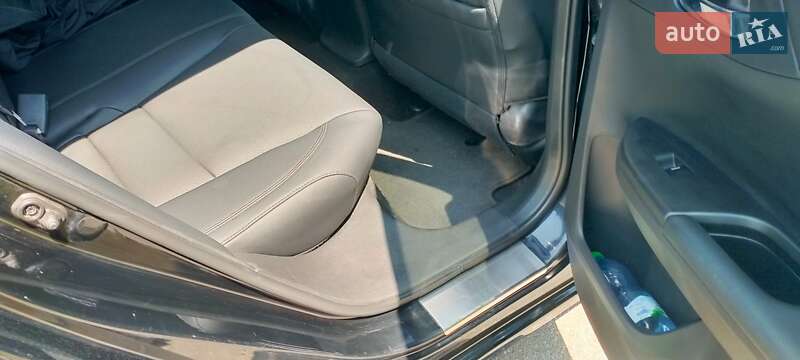 Седан Honda Accord 2015 в Виннице