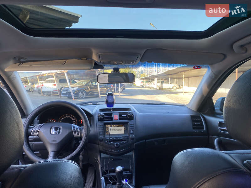 Седан Honda Accord 2004 в Кам'янець-Подільському