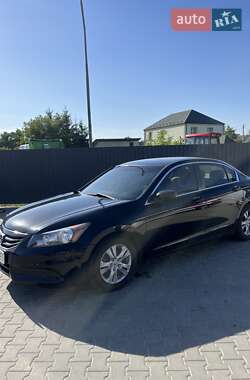 Седан Honda Accord 2012 в Ланівці