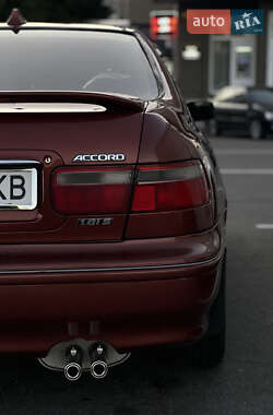 Седан Honda Accord 1997 в 