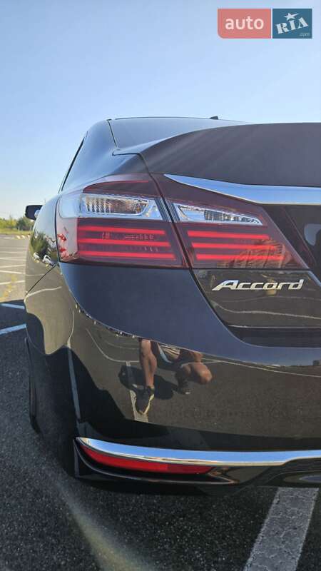 Седан Honda Accord 2017 в Києві