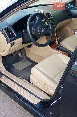 Седан Honda Accord 2006 в Терешках