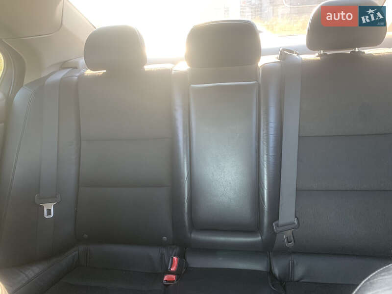 Седан Honda Accord 2008 в Львове