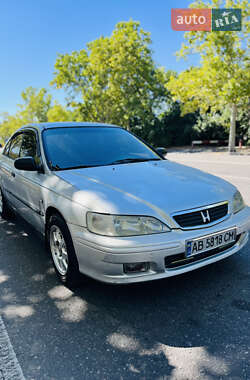 Седан Honda Accord 2000 в Одессе