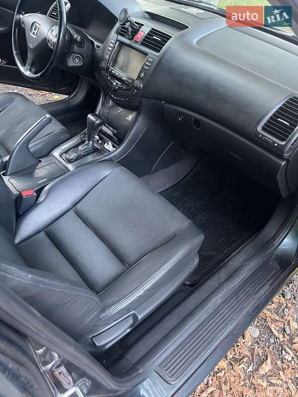 Седан Honda Accord 2005 в Василькові
