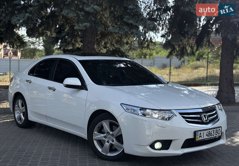 Седан Honda Accord 2012 в Кропивницком