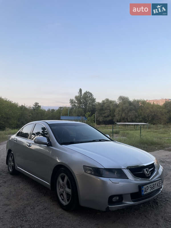 Седан Honda Accord 2004 в Харькове