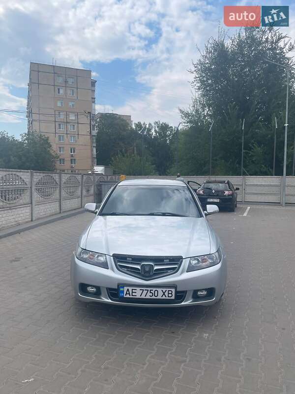 Honda Accord 2005