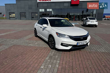 Седан Honda Accord 2016 в Львові
