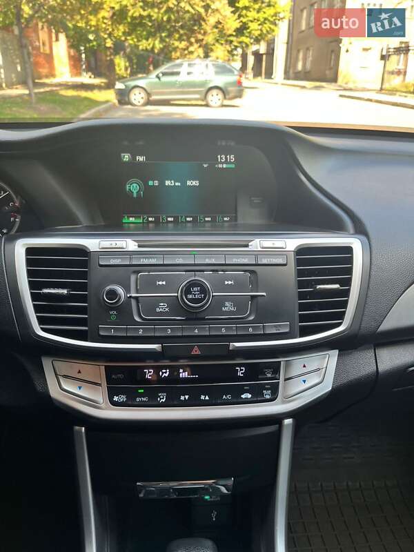 Седан Honda Accord 2014 в Харькове