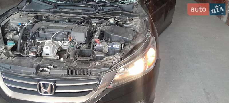 Седан Honda Accord 2014 в Киеве фото 21 Седан Honda Accord 2014 в Киеве
