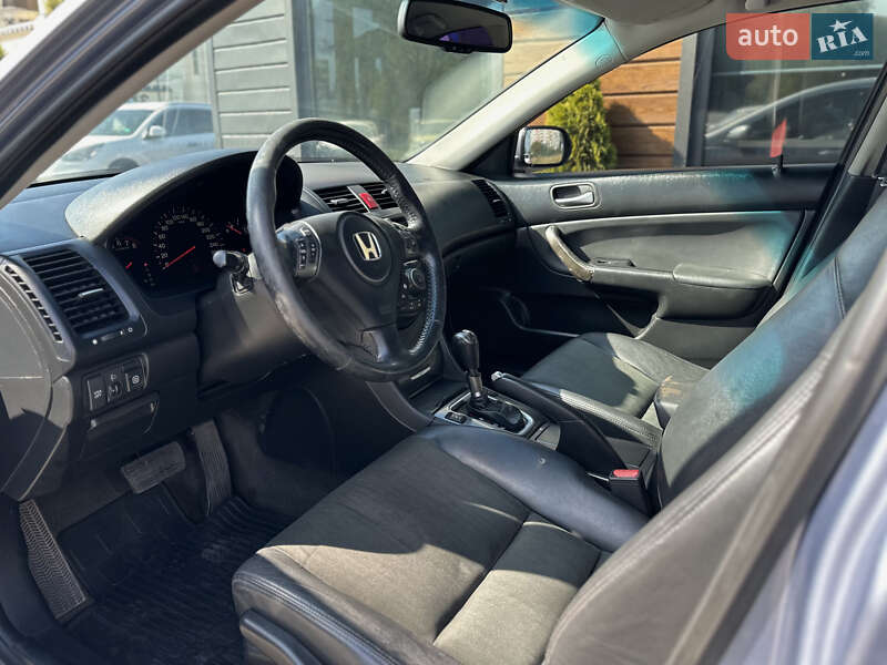 Седан Honda Accord 2006 в Шептицькому